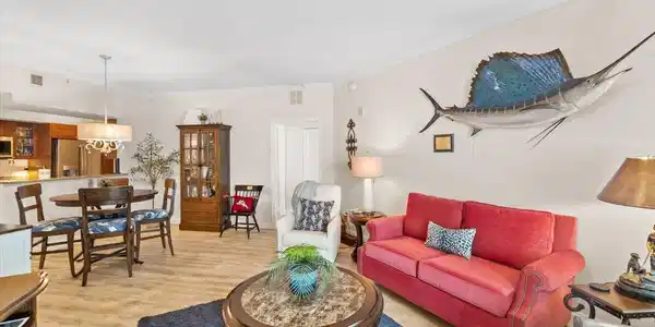 815 NW Flagler Avenue