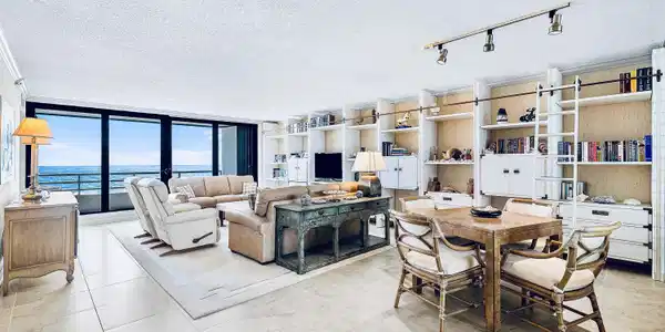Image 2: 004-1500SouthOceanBoulevard-604-BocaRato