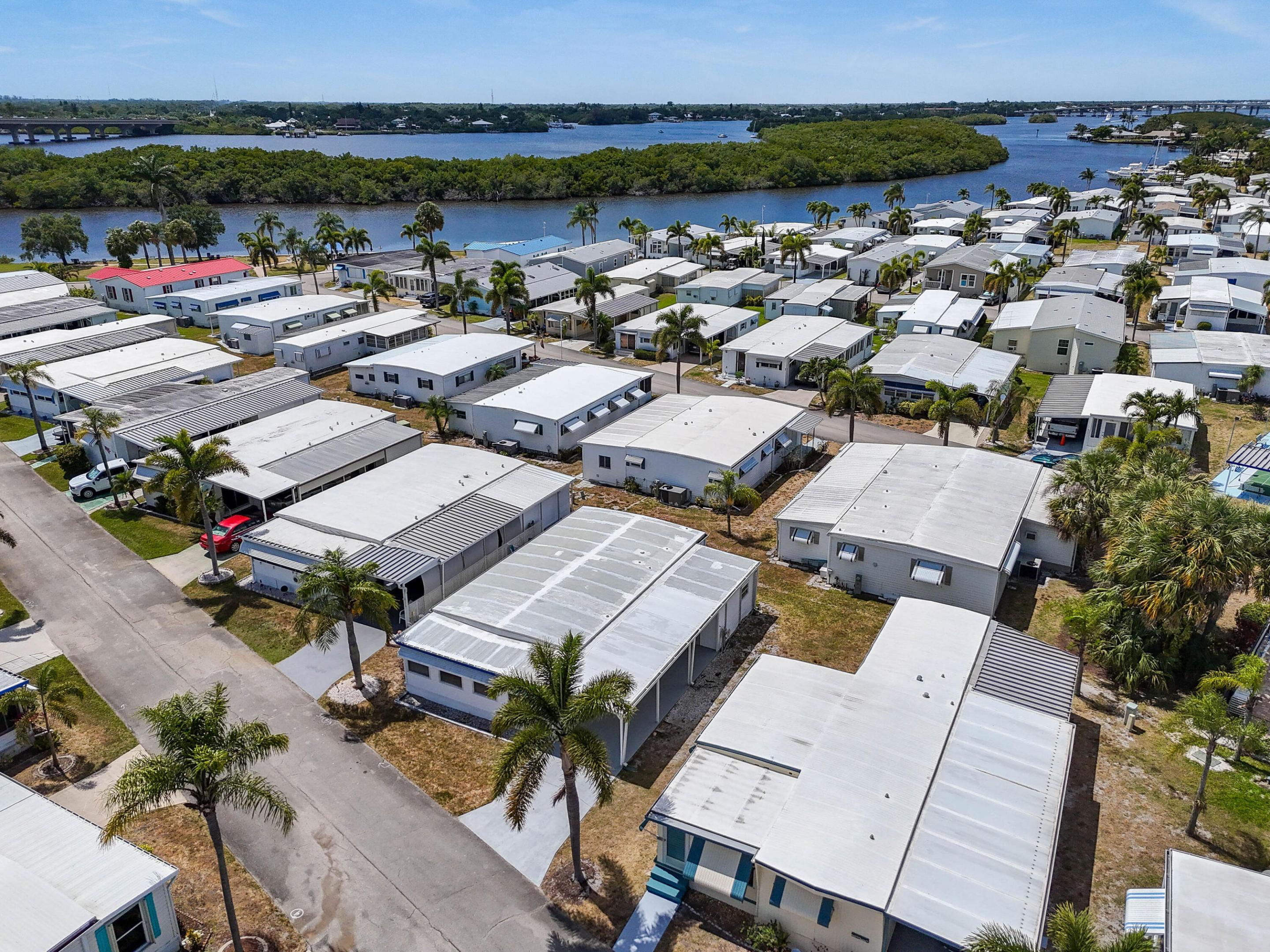 Image 2: riverland 8