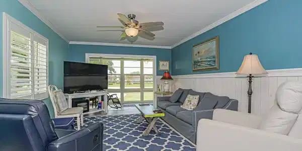 Image 4: 7