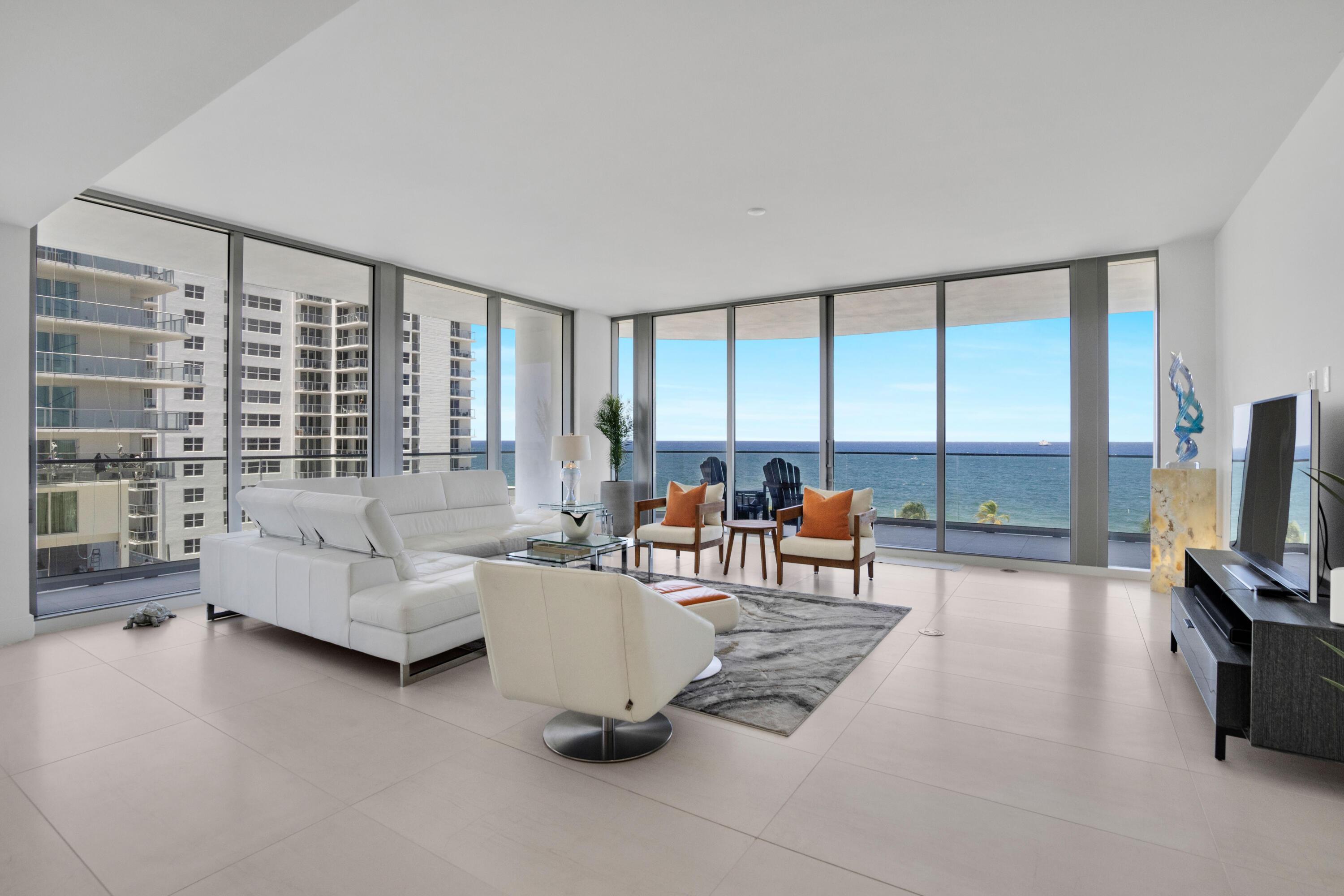 Image 4: 151 N Seabreeze Blvd unit 504-3