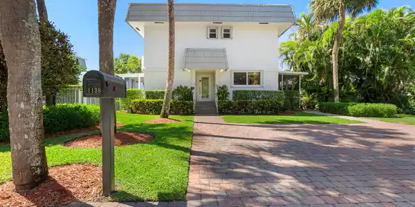 1138 Russell Drive