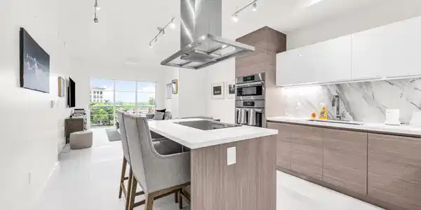 155 E Boca Raton Road