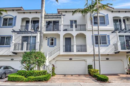 3123 Waterside Circle