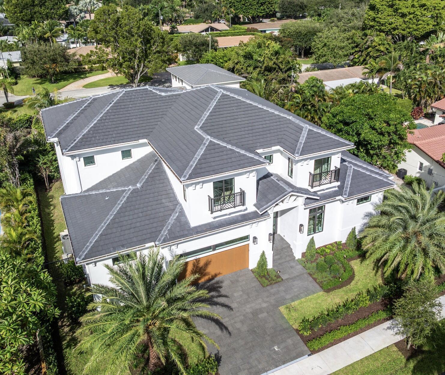 Image 4: Coastal Luxury