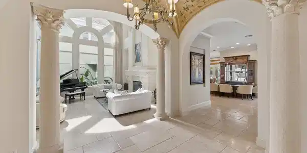 Image 4: Great Room Entry
