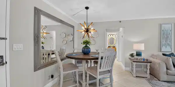 Image 3: Coastal touches from lighting to accessories