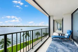 132 Lakeshore