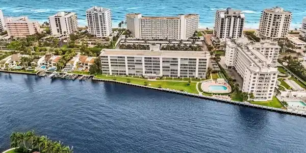3100 S Ocean Boulevard