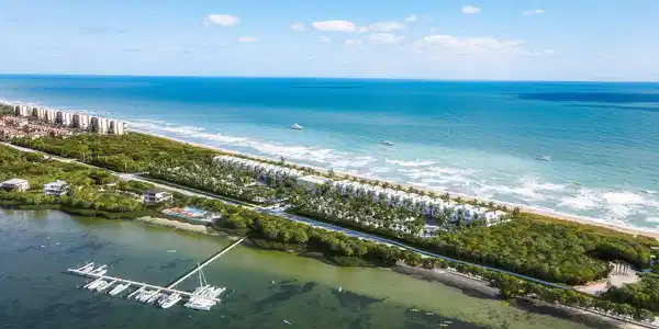 7700 S Ocean Drive