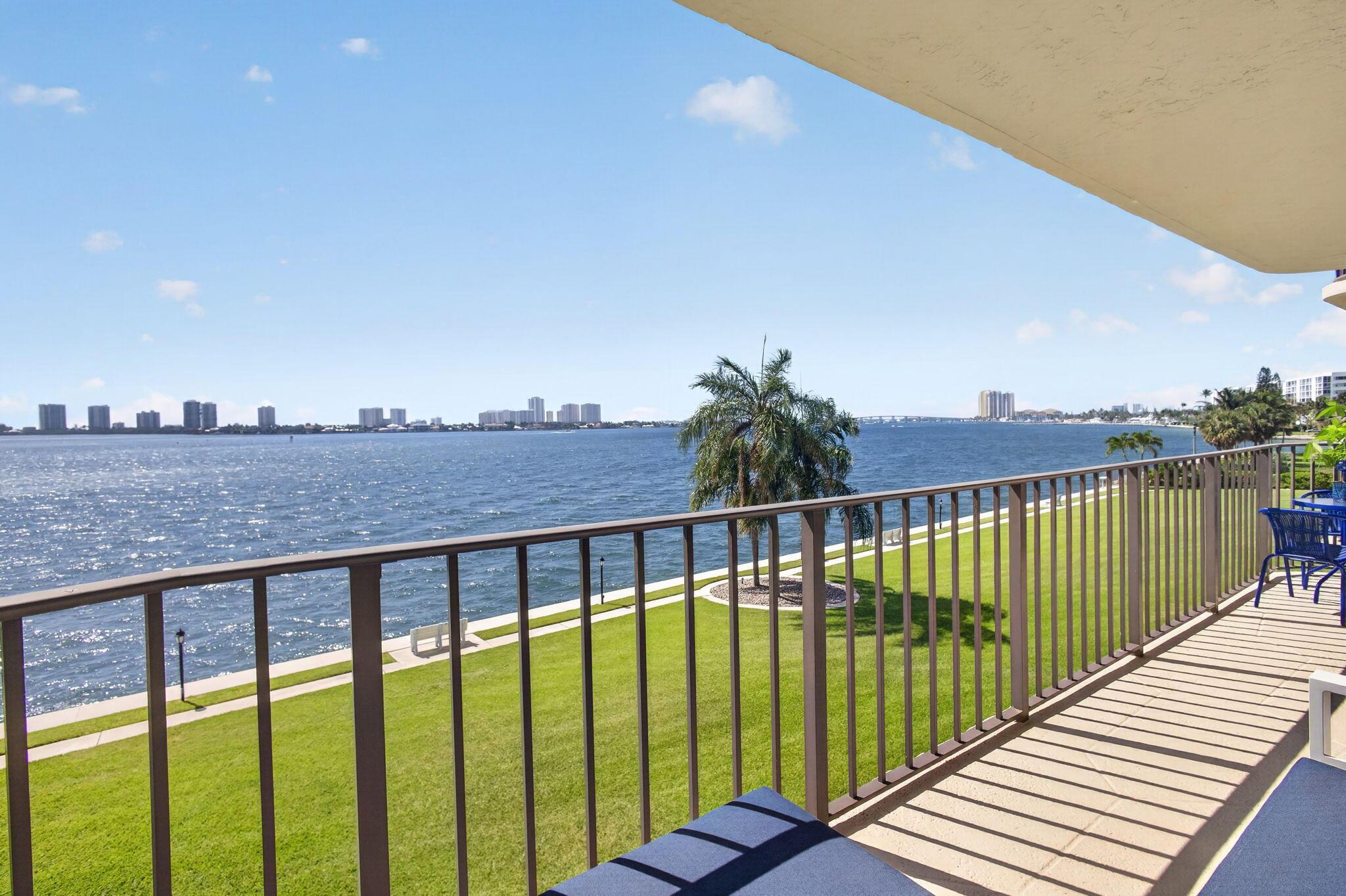 Image 2: 32-web-or-mls-5D1A2152