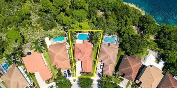 Image 3: Overhead with approximate lot lines