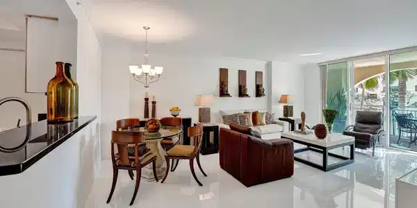 99 SE Mizner Boulevard