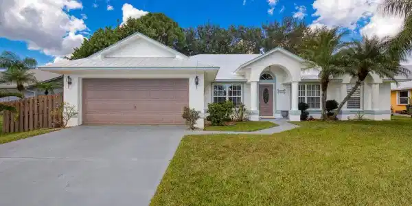 3362 SE East Snow Road