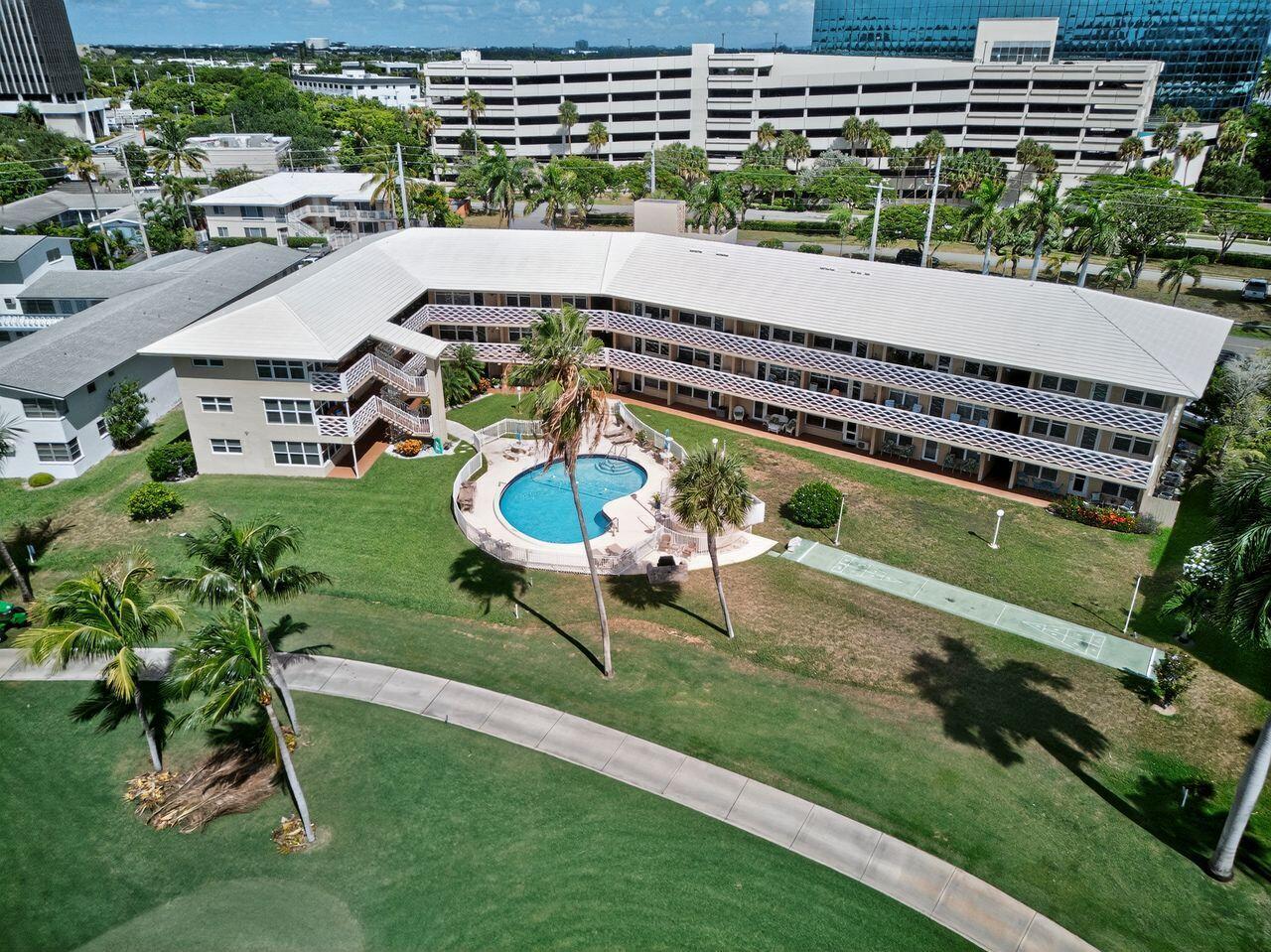 Image 1: cc aerial 2