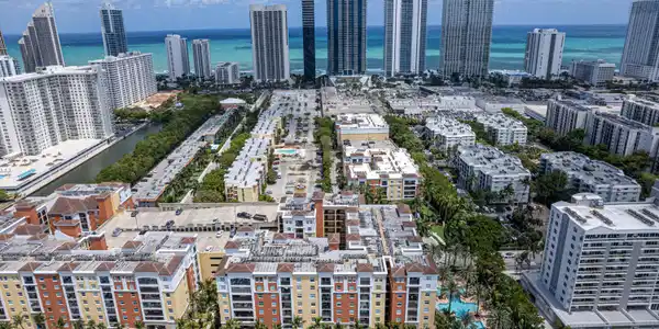 17100 N Bay Road