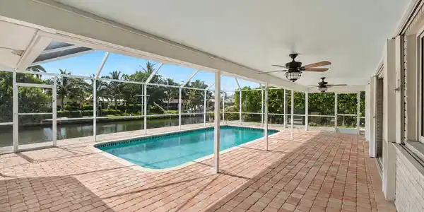 Image 3: Patio