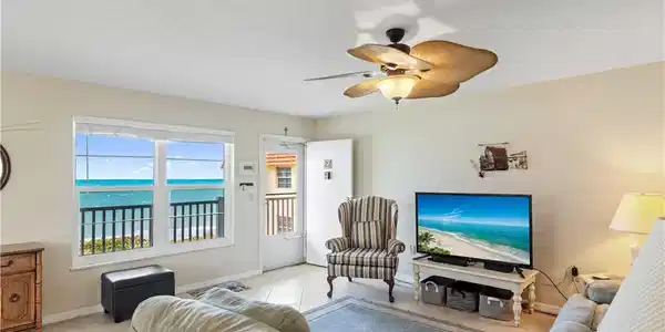 5400 Highway A1A