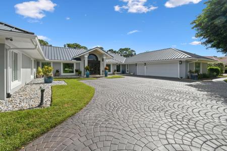 13506 NW Coco Plum Court