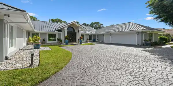 13506 NW Coco Plum Court