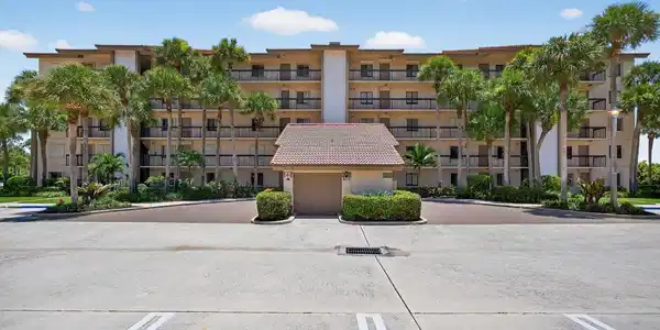 401 Ocean Bluffs Boulevard