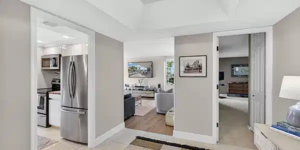 Image 3: 1-web-or-mls-5D1A2919