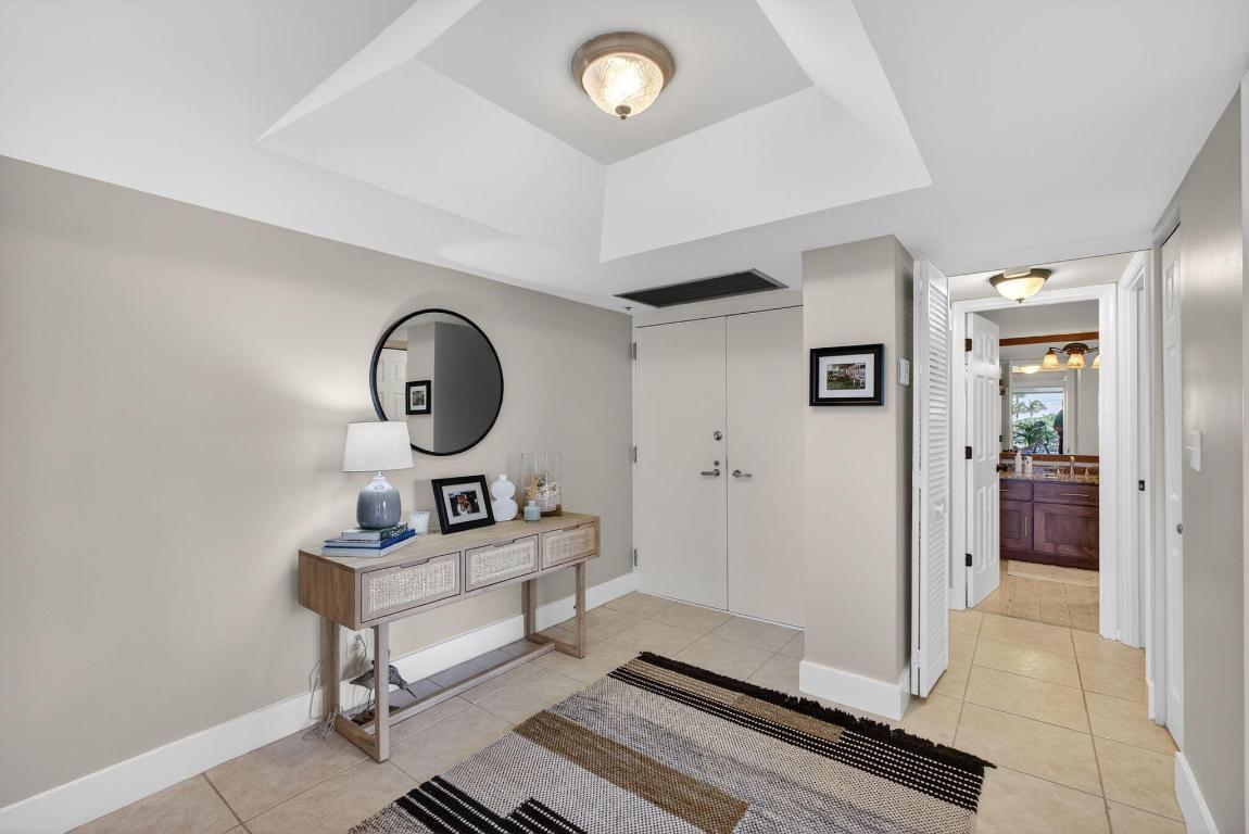 Image 4: 2-web-or-mls-5D1A2924