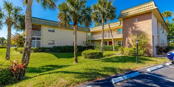 18 Vista Gardens Trail