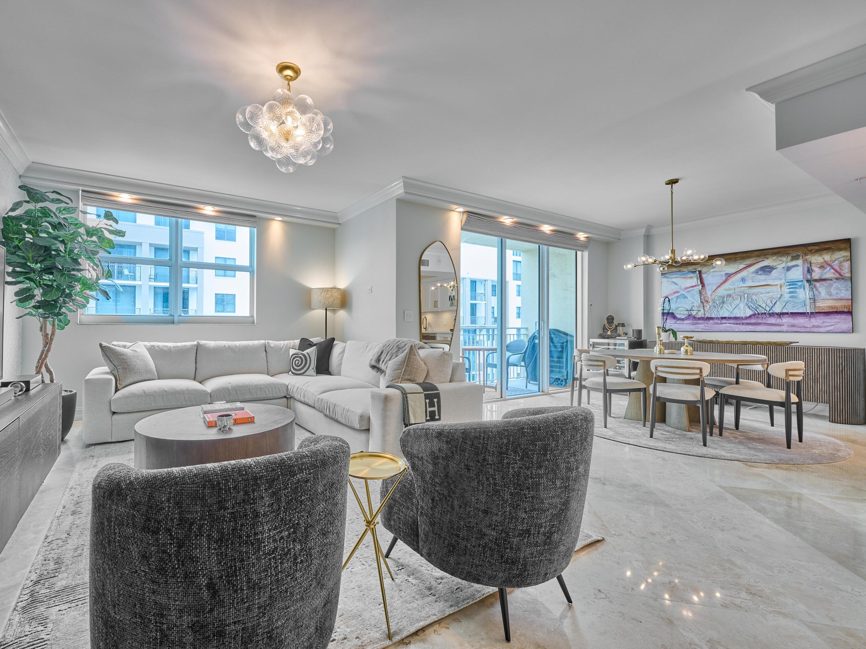 Image 4: Great Room