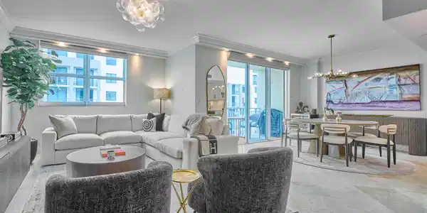 Image 4: Great Room