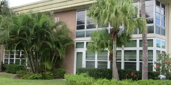 37 Vista Gardens Trail