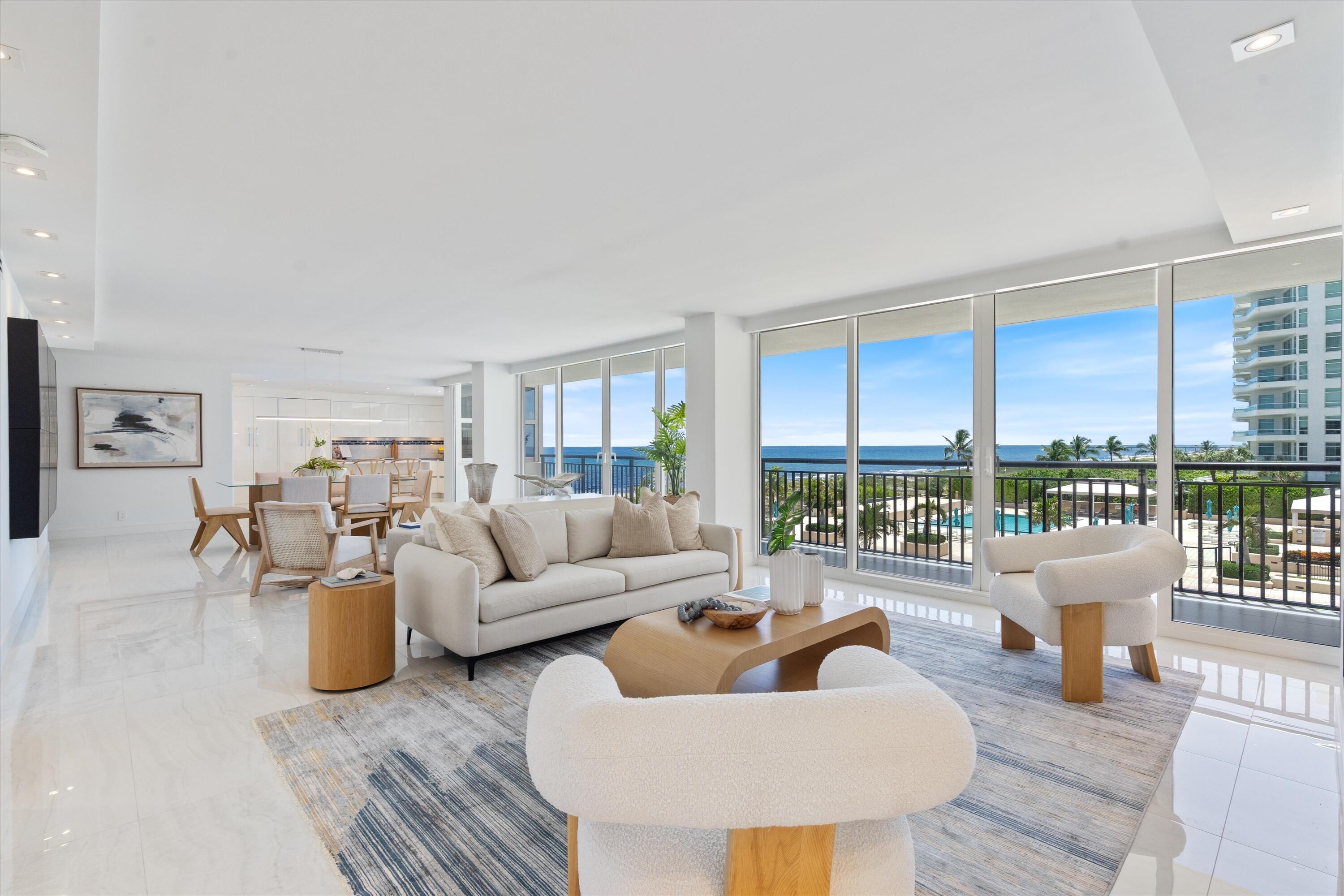 Image 3: Living room
