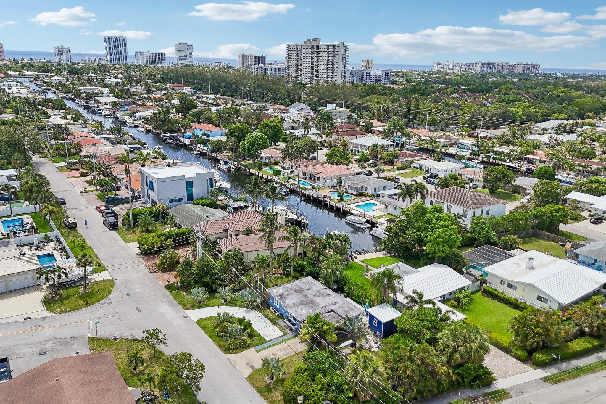 Image 2: 24-web-or-mls-SE 13th Ct-S2307-023