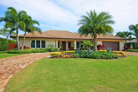210 Golfview Drive