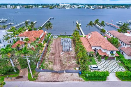 819 N Atlantic Drive