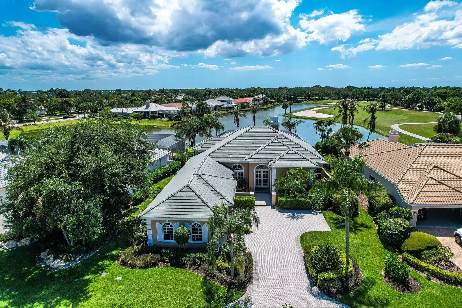 Image 1: 03_DJI_0096_8_mls