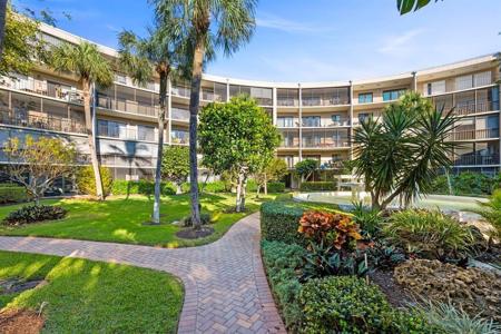 3605 S Ocean Blvd