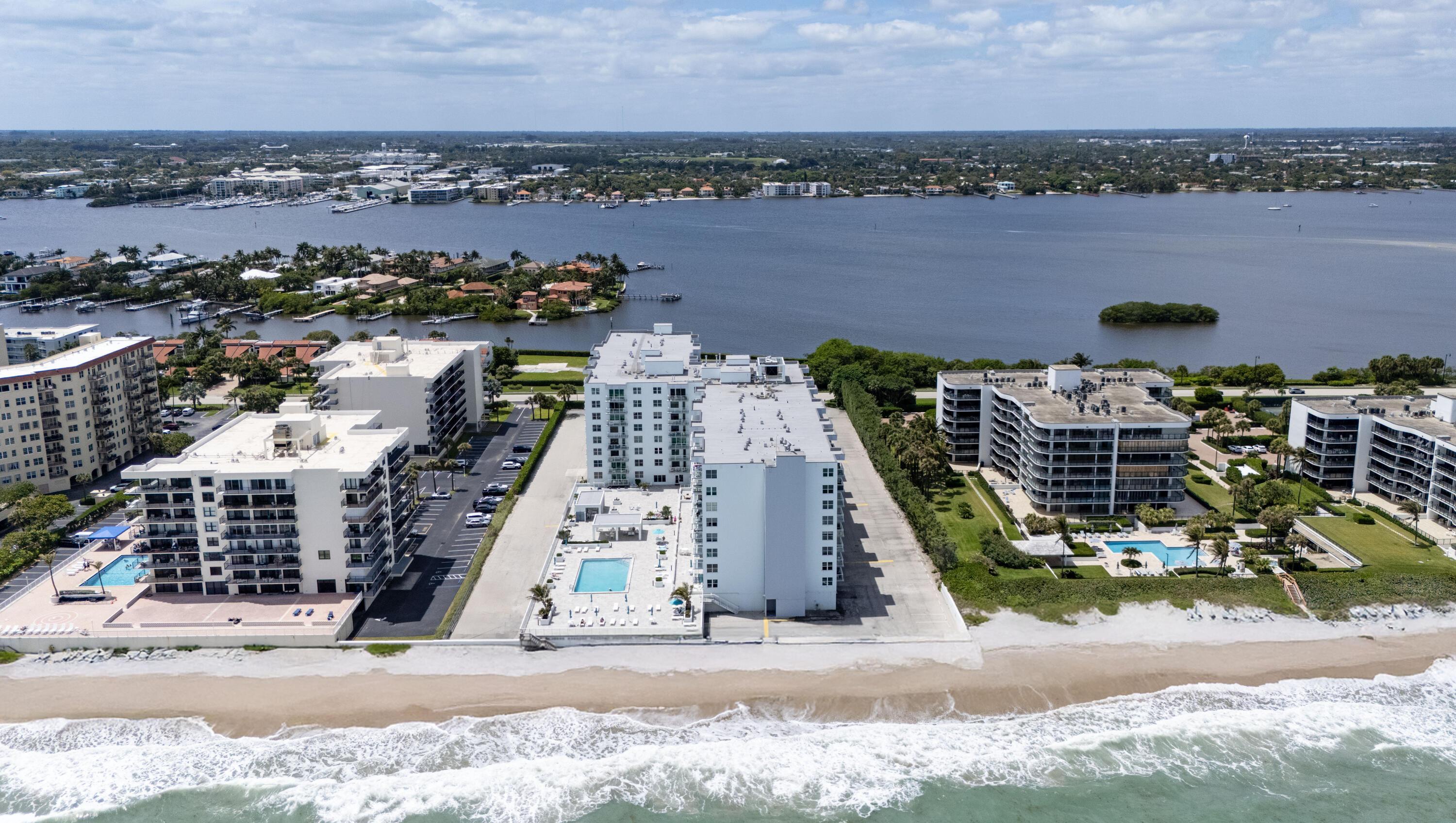 Image 2: The Patrician - Oceanfront Building