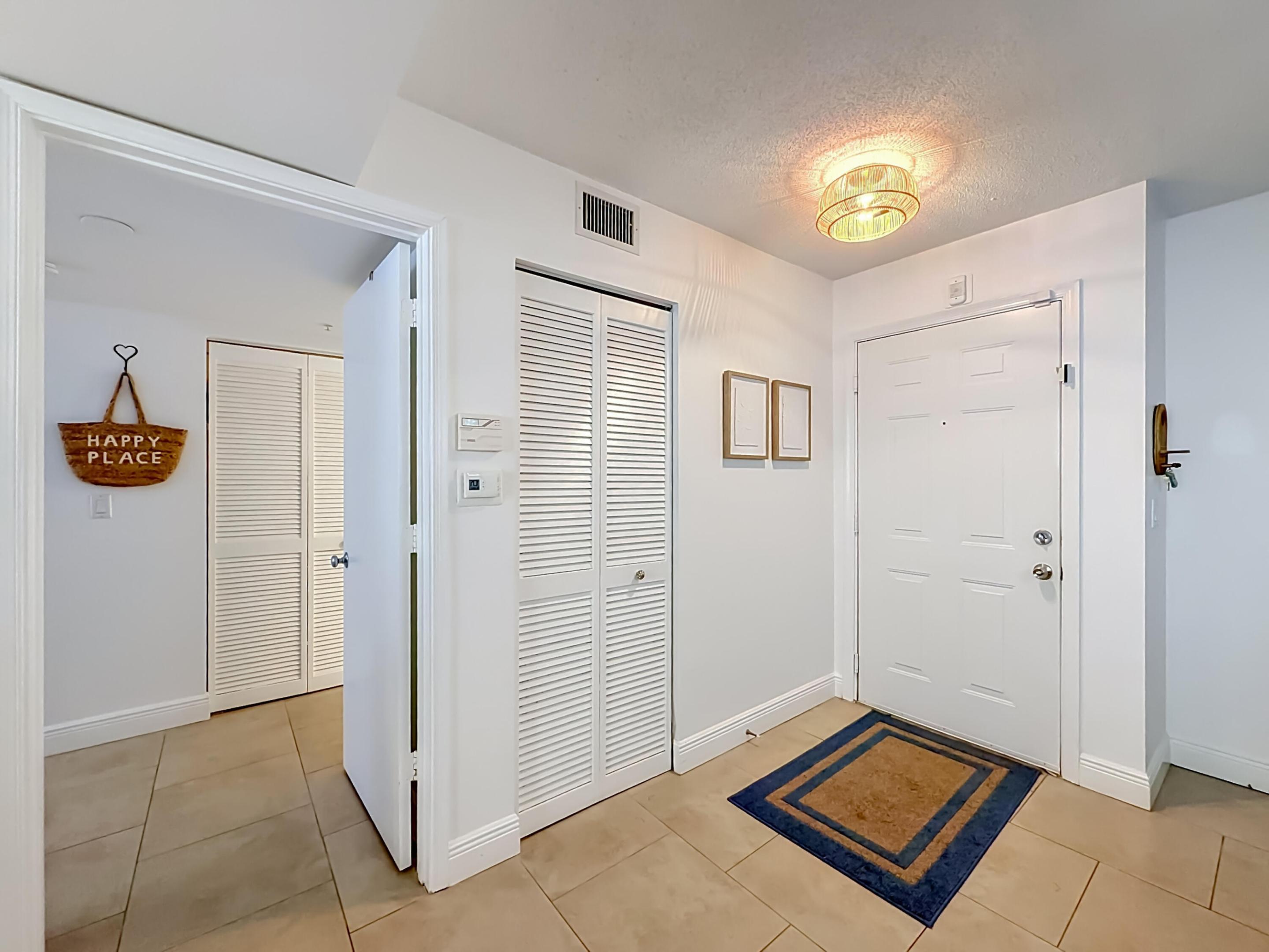 Image 2: 1341 SE 3rd Avenue #210-10
