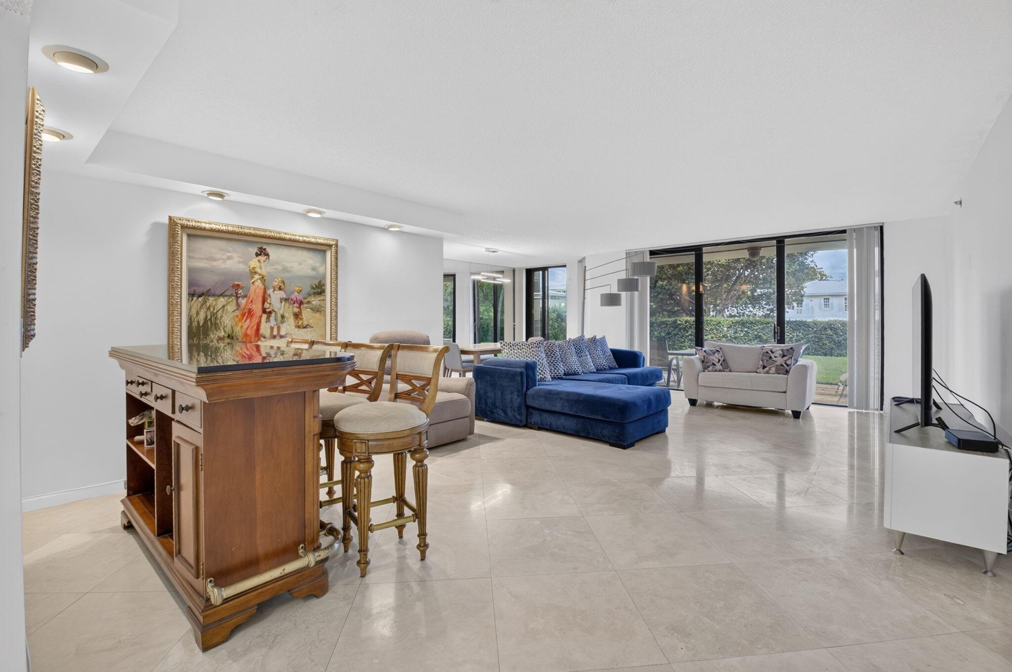 Image 2: Living Area