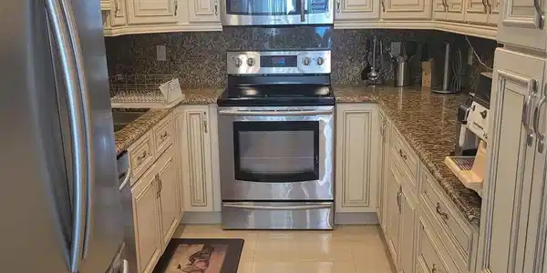 Image 2: Photo 2