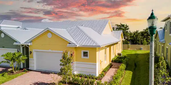 2005 Bridgepointe Circle