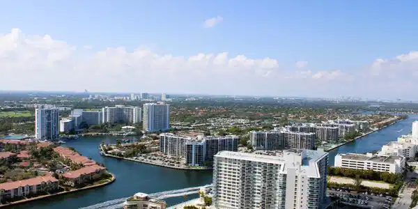 4111 S Ocean Drive