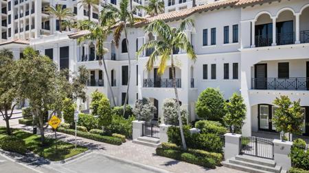 200 E Palmetto Park 4 Road