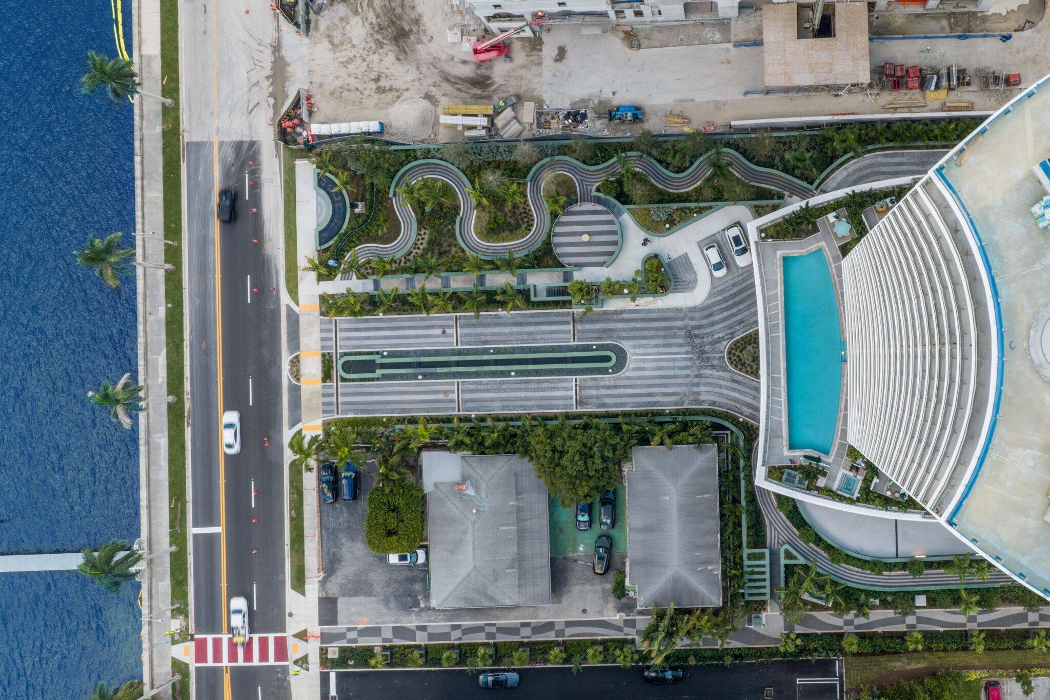 Image 3: Fort&eacute; - 70.jpg-SMALL