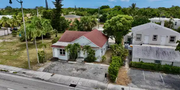 Image 4: DJI_20260826005425_0866_D