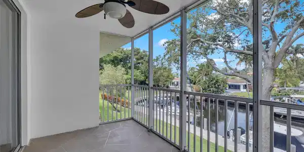 3125 NE 48TH CT