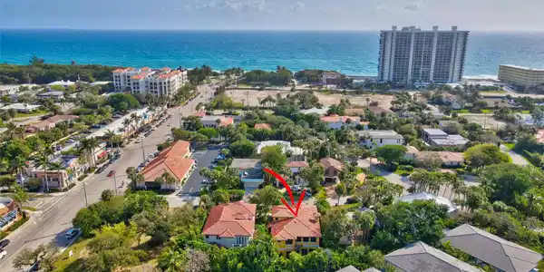 77 SE Olive Way