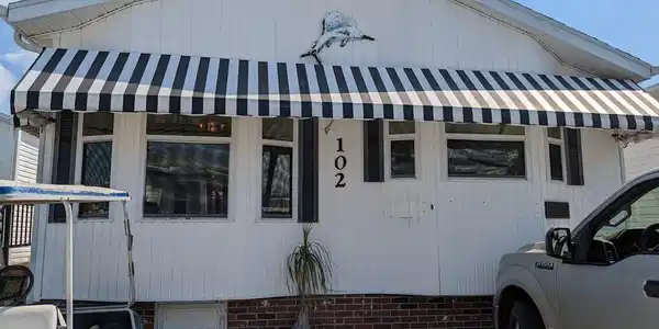 102 Nettles Boulevard