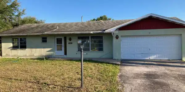 4379 SE Bayshore Terrace